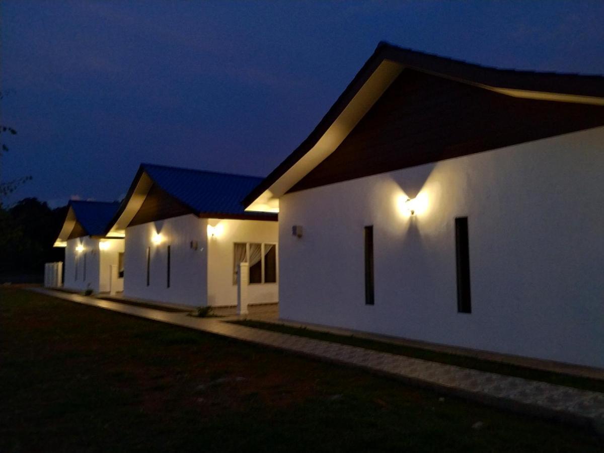 Апартаменты Halcyon Days @ Langkawi Пантай-Сенанг Экстерьер фото